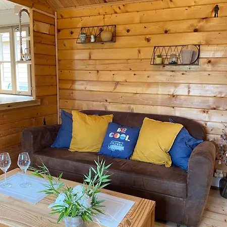 Au Fleuri Chalet