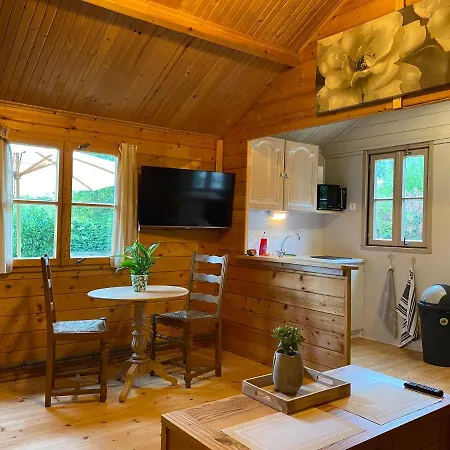 Au Fleuri Chalet Ablon