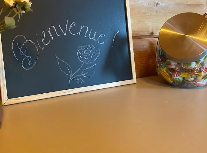 Au Fleuri 샬레 Ablon